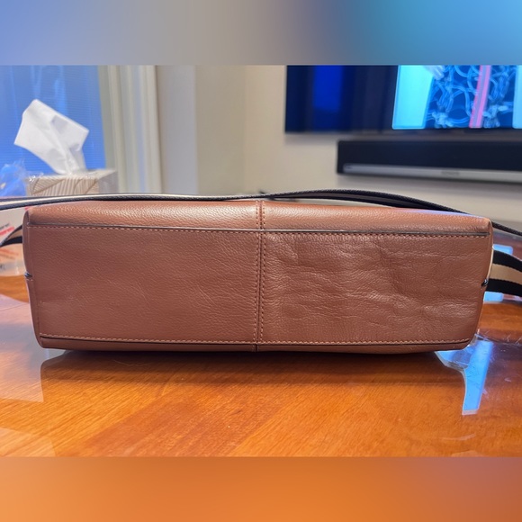 Coach Messenger Charles Small In Sport Calf F72362, Brown Leather Cross Body Bag - Picture 6 of 8